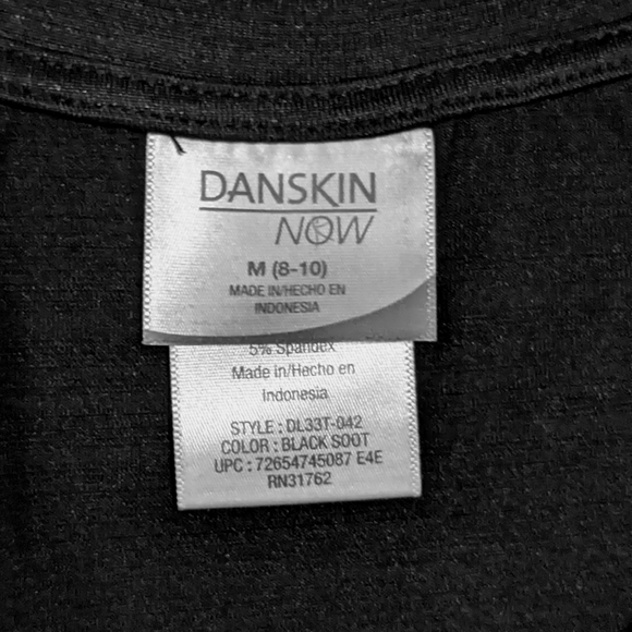 Ladies' Danskin Athletic Workout Shirt black long sleeve with ruching sz med. - Picture 6 of 8